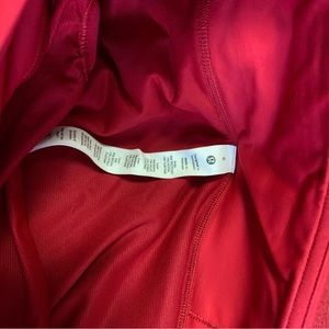 Lululemon Speed Up Mid-Rise Short 4”